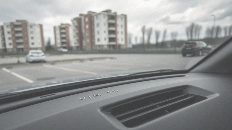 Jak sprawdzić kraj pochodzenia auta? Praktyczny przewodnik